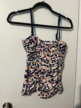 NWT LIME RICKI TANKINI SWIM TOP SZ M Built in bra